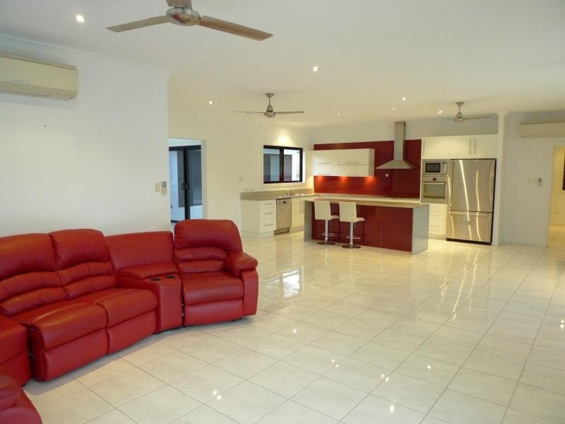 1 Teak Place, Douglas QLD 4814