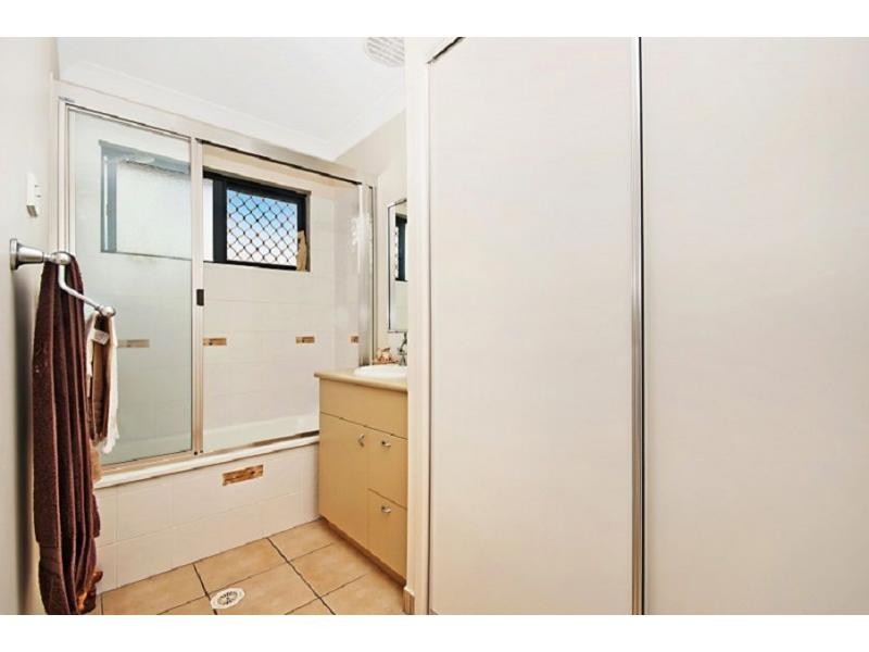 14 Sandys Place, Kirwan QLD 4817