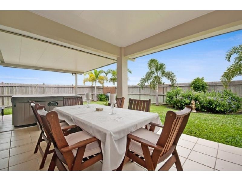 14 Sandys Place, Kirwan QLD 4817