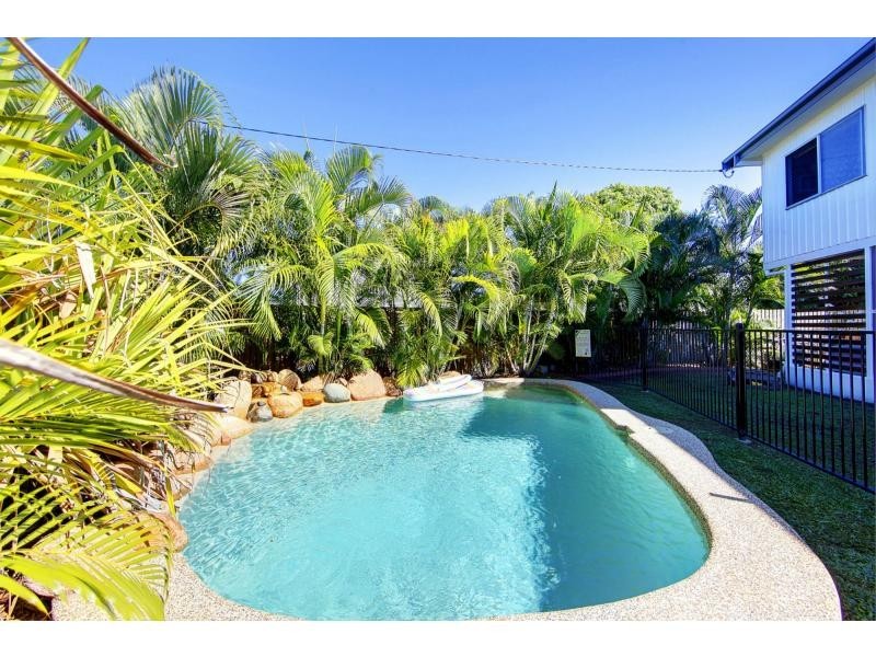 9 Bussey Street, Currajong QLD 4812