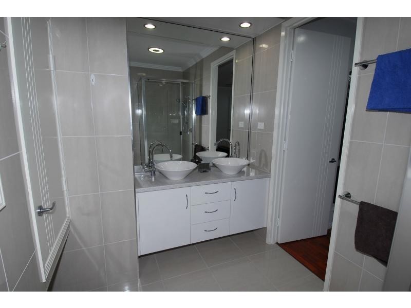 3 Wirega Close, Douglas QLD 4814