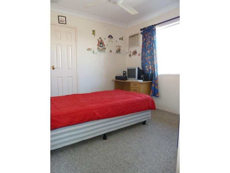 235 Pinnacle Drive, Rasmussen QLD 4815