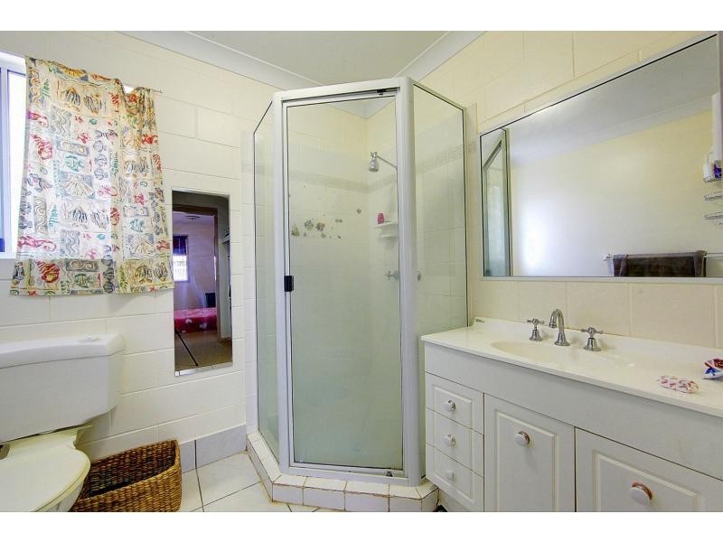 6 Lakewood Avenue, Kirwan QLD 4817