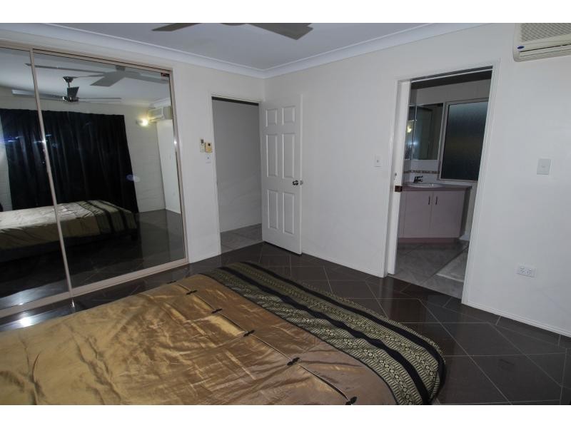 2 Courtney Street, Cranbrook QLD 4814