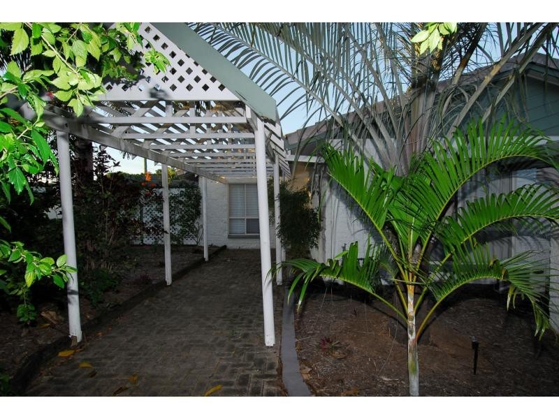 2 Courtney Street, Cranbrook QLD 4814