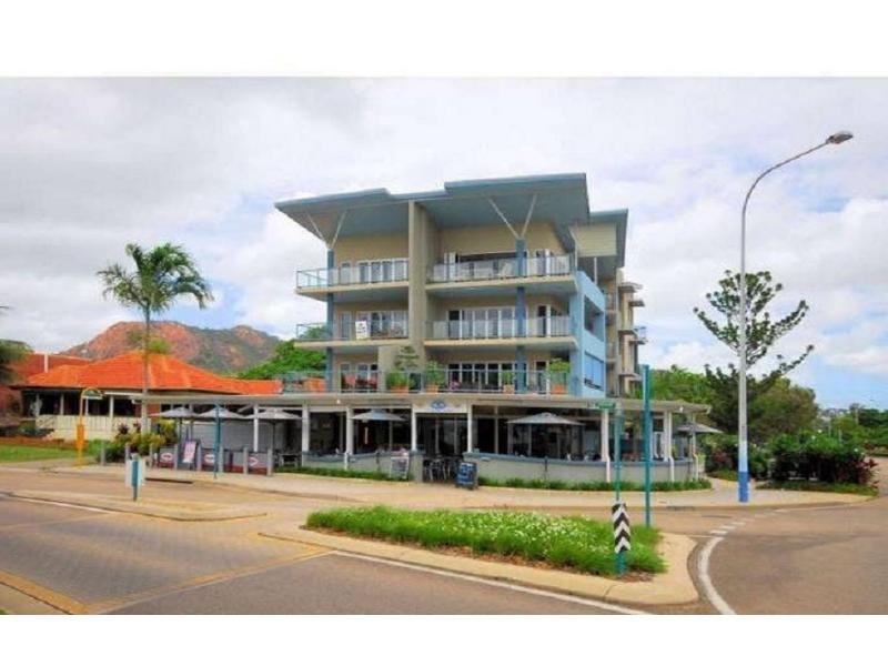 4/120 The Strand, North Ward QLD 4810