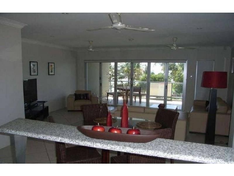 4/120 The Strand, North Ward QLD 4810