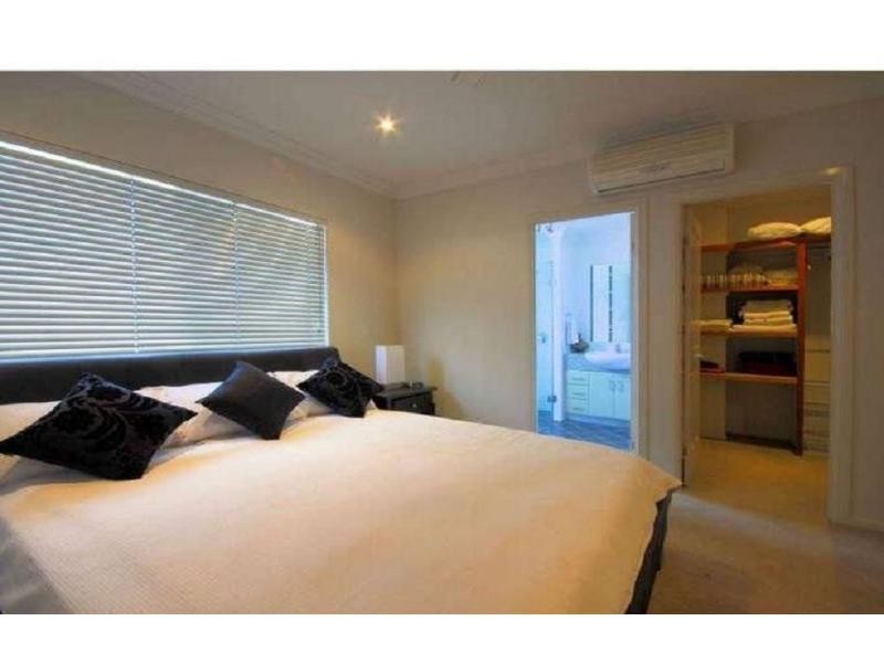 4/120 The Strand, North Ward QLD 4810