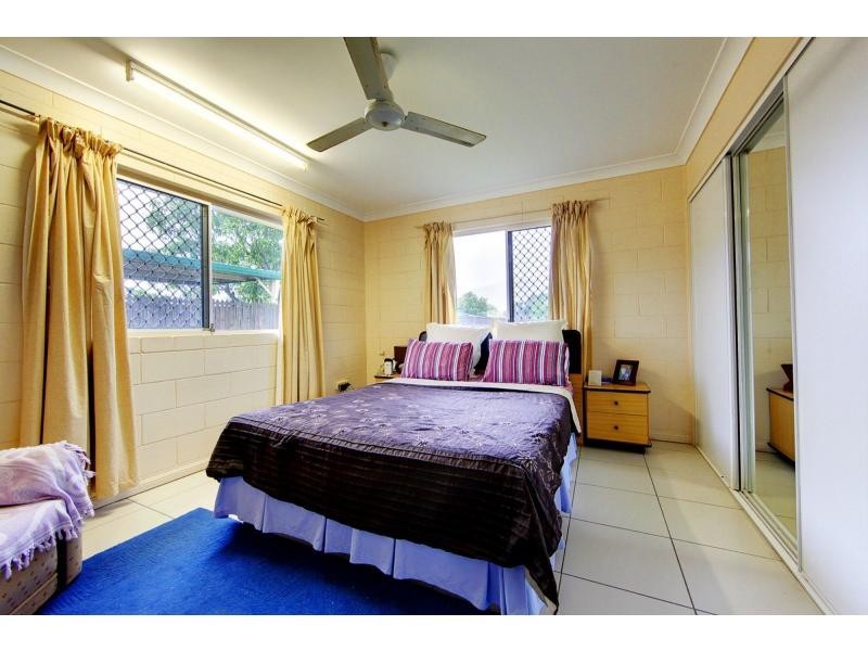 322 Pinnacle Drive, Rasmussen QLD 4815