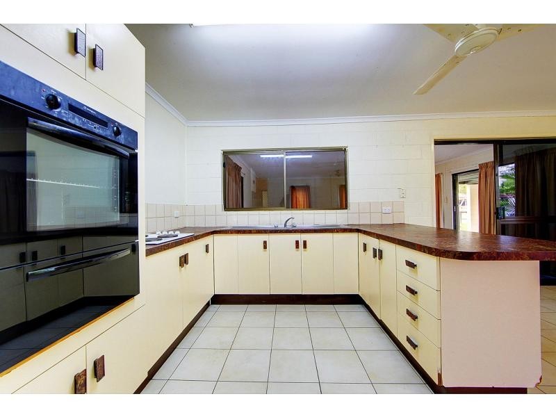 6 Gundarra Court, Kirwan QLD 4817