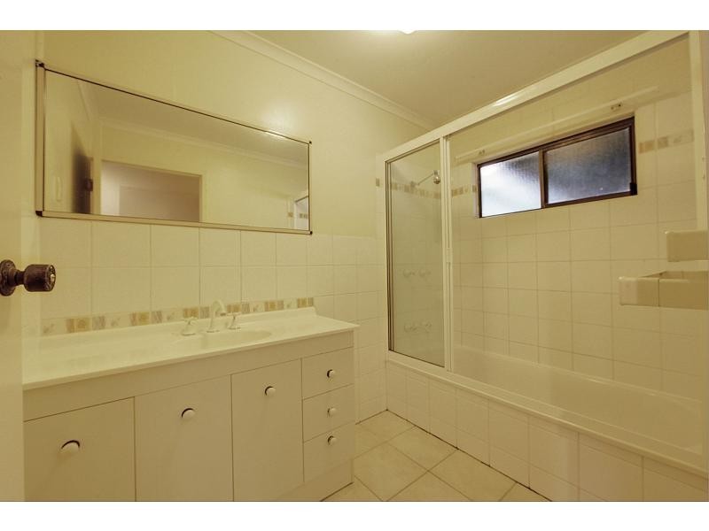 6 Gundarra Court, Kirwan QLD 4817