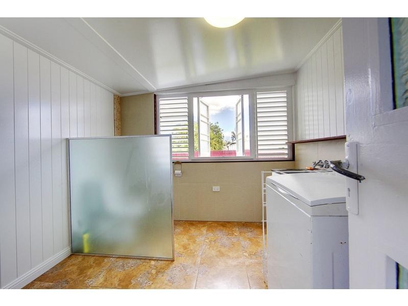 12 Parsons Street, Gulliver QLD 4812