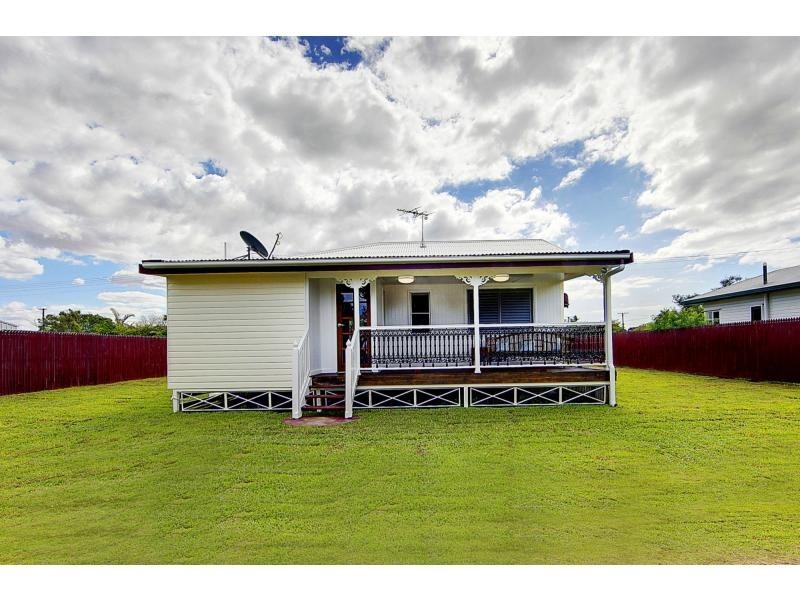 12 Parsons Street, Gulliver QLD 4812