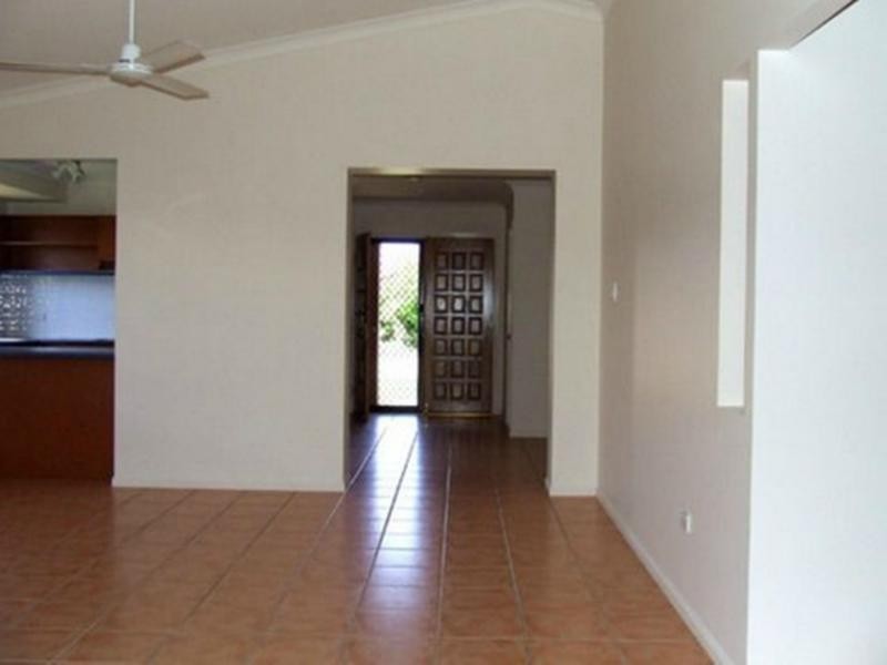 13 Mona Vale Place, Annandale QLD 4814