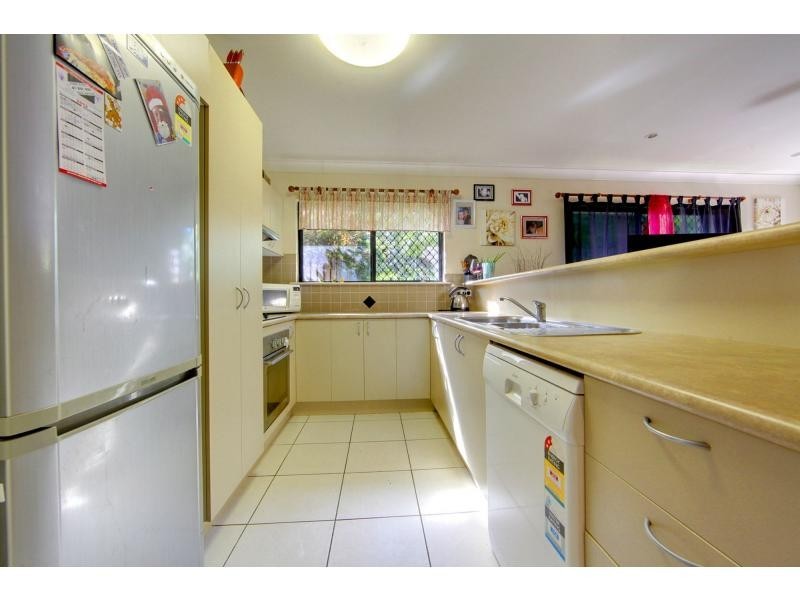 9B Jennifer Street, Kelso QLD 4815