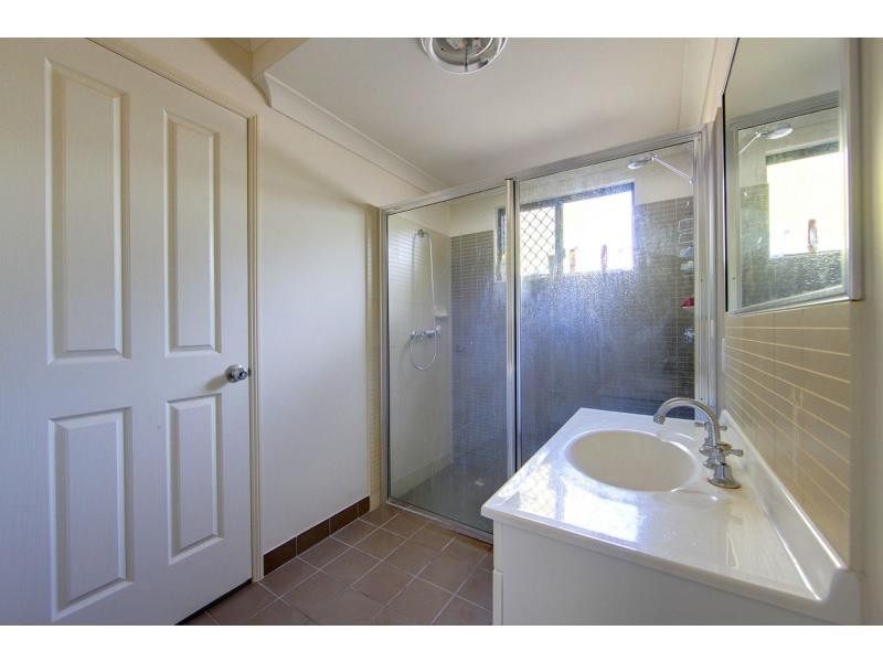 9B Jennifer Street, Kelso QLD 4815