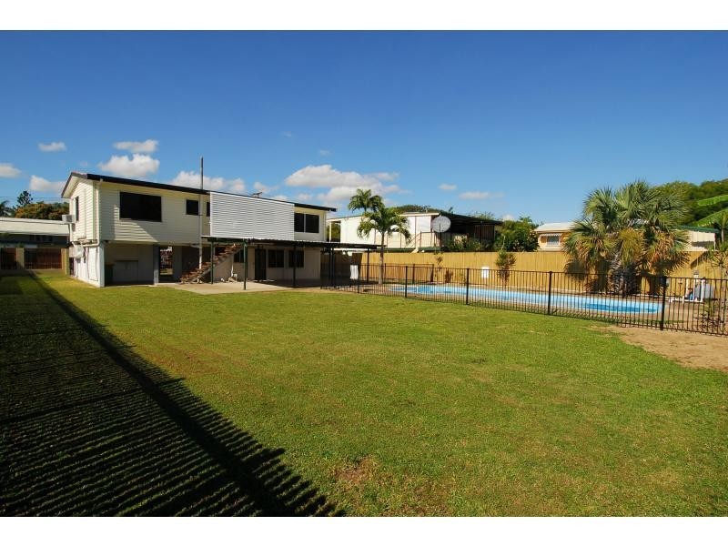 11 Frangipani Street, Cranbrook QLD 4814