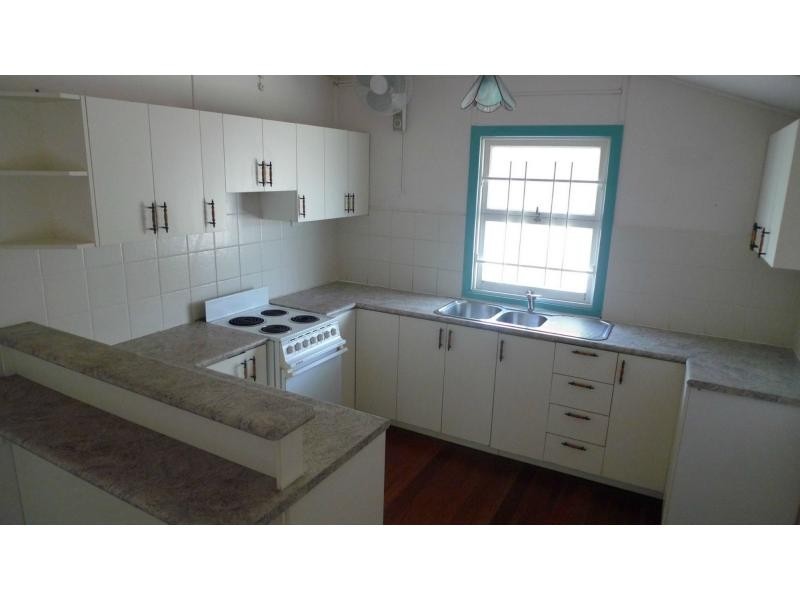 25c Cheyne Street, Pimlico QLD 4812