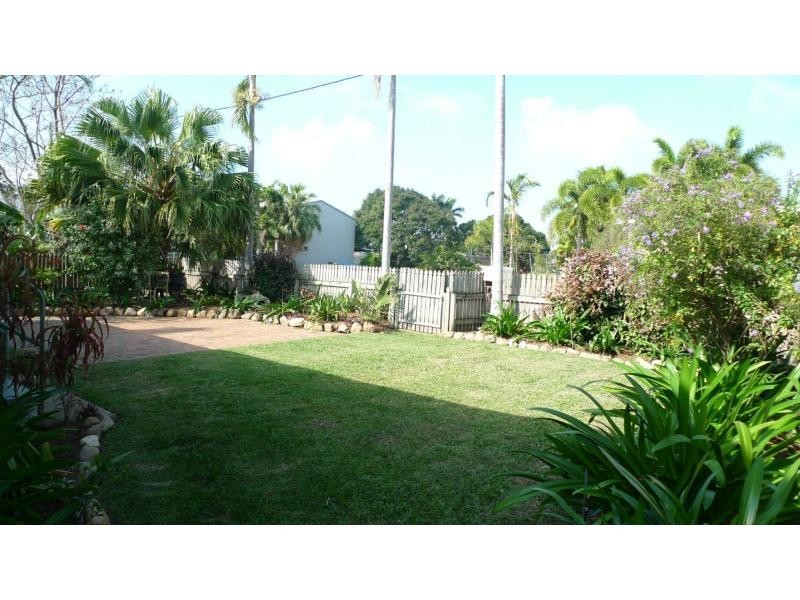 25c Cheyne Street, Pimlico QLD 4812