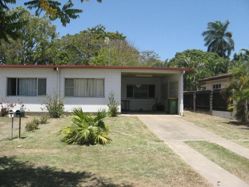 2/7 Mathieson Street, Cranbrook QLD 4814