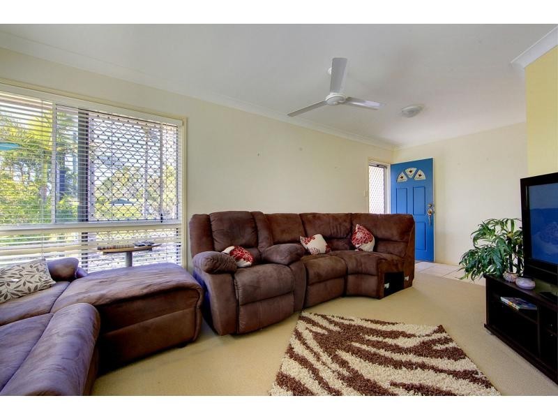 117 Coutts Drive, Bushland Beach QLD 4818
