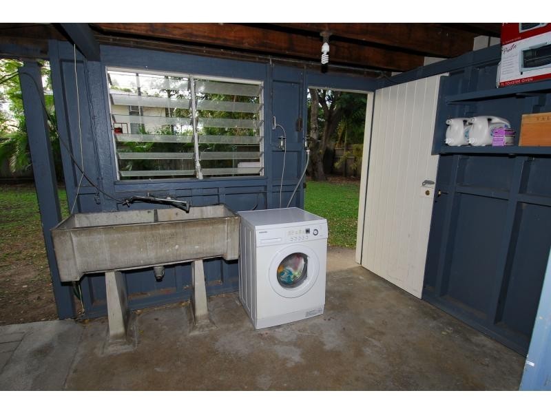 25 Riechelmann Street, Heatley QLD 4814