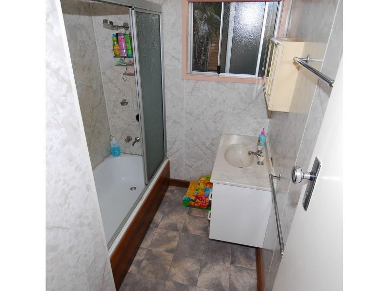 25 Riechelmann Street, Heatley QLD 4814