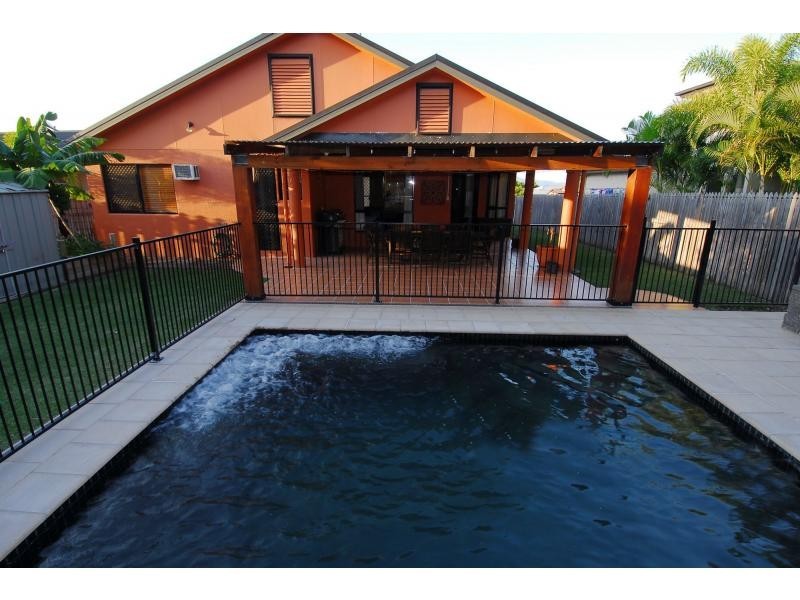 30 Monaro Circuit, Mount Louisa QLD 4814
