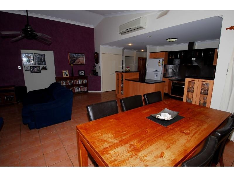 30 Monaro Circuit, Mount Louisa QLD 4814