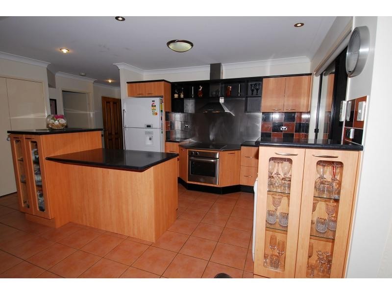 30 Monaro Circuit, Mount Louisa QLD 4814