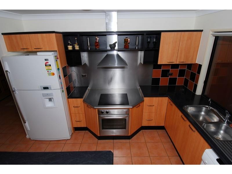 30 Monaro Circuit, Mount Louisa QLD 4814