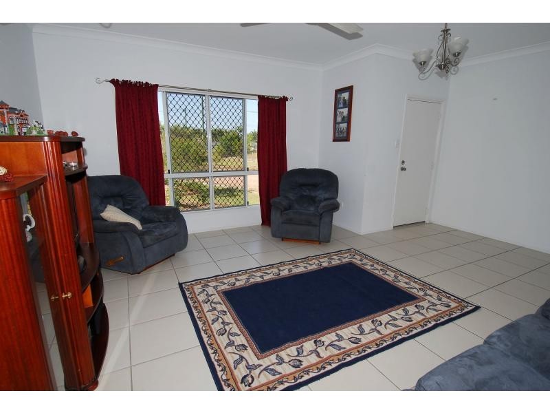 5 Mowbray Court, Mount Low QLD 4818