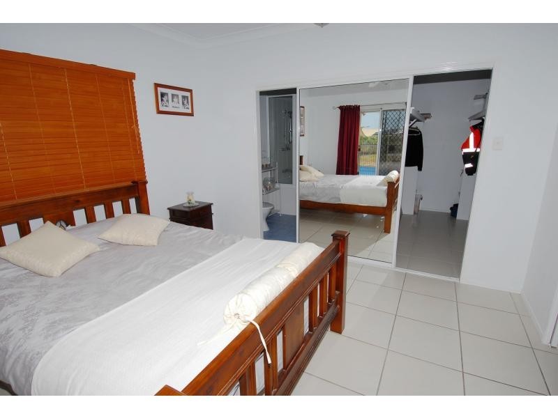 5 Mowbray Court, Mount Low QLD 4818