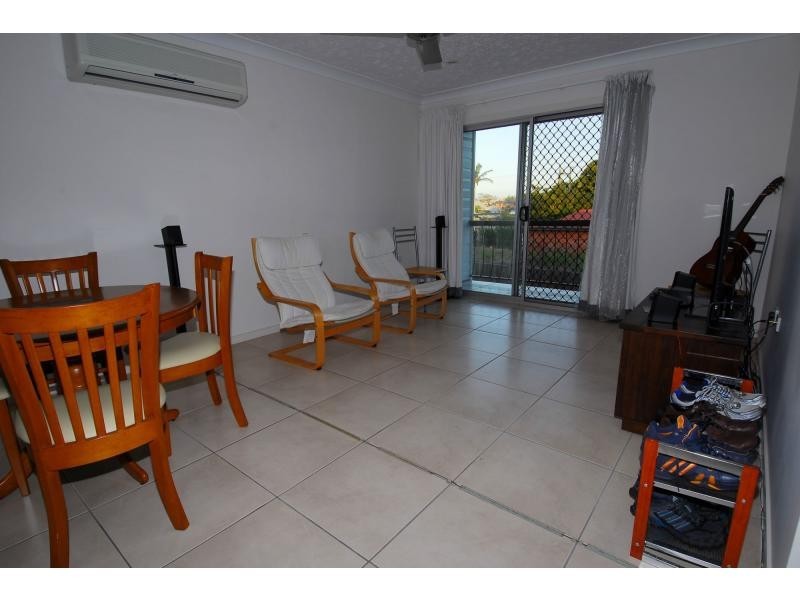 Unit 4/5 Cook Street, North Ward QLD 4810