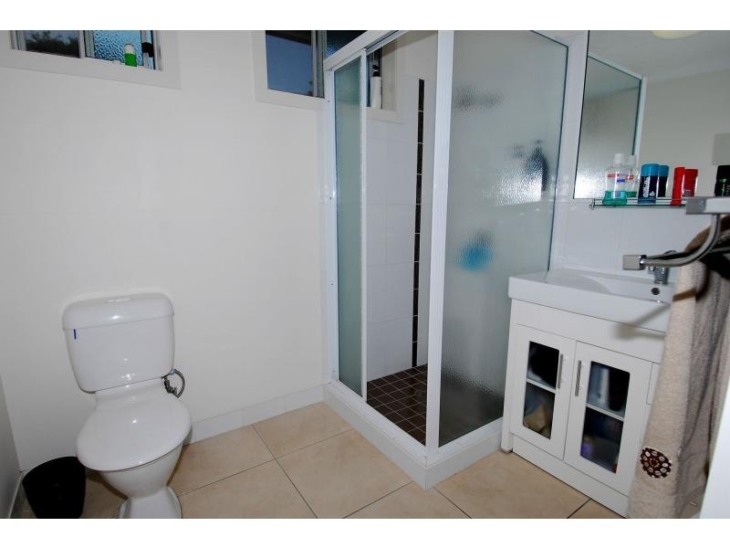 Unit 4/5 Cook Street, North Ward QLD 4810