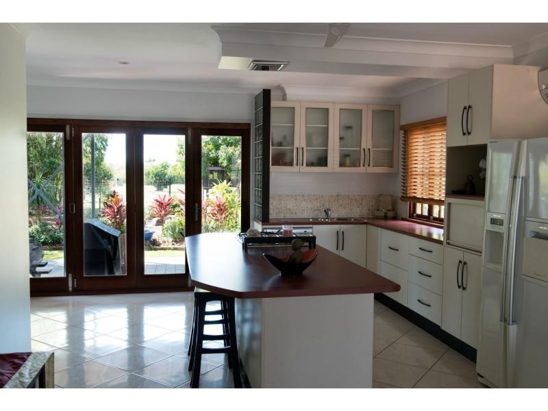 38 Wagner Street, Oonoonba QLD 4811