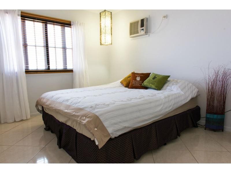 38 Wagner Street, Oonoonba QLD 4811