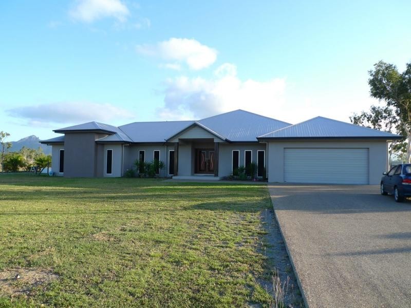 8 Retire Court, Rupertswood QLD 4817