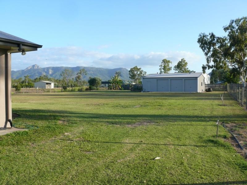 8 Retire Court, Rupertswood QLD 4817