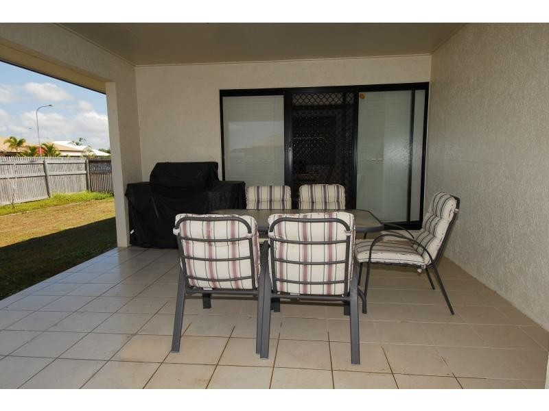 34 Chichester Avenue, Kirwan QLD 4817