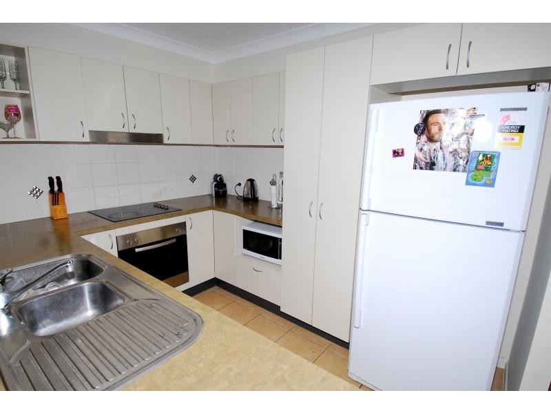 34 Chichester Avenue, Kirwan QLD 4817