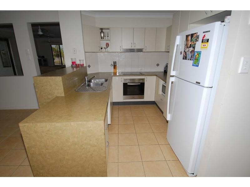 34 Chichester Avenue, Kirwan QLD 4817