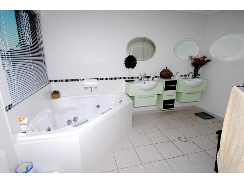 7 Kalynda Parade, Bohle Plains QLD 4817