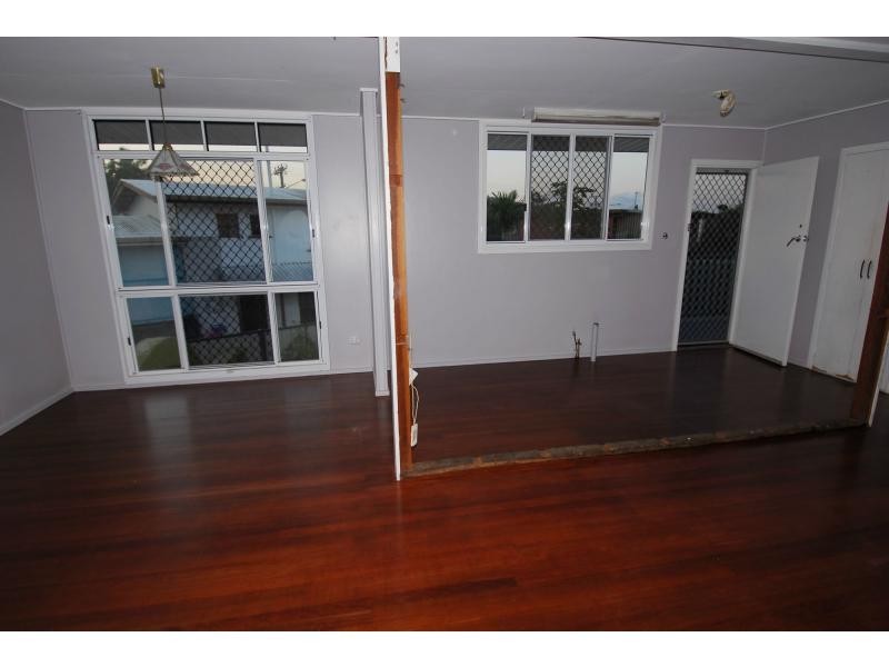 55 Dalpura Avenue, Cranbrook QLD 4814