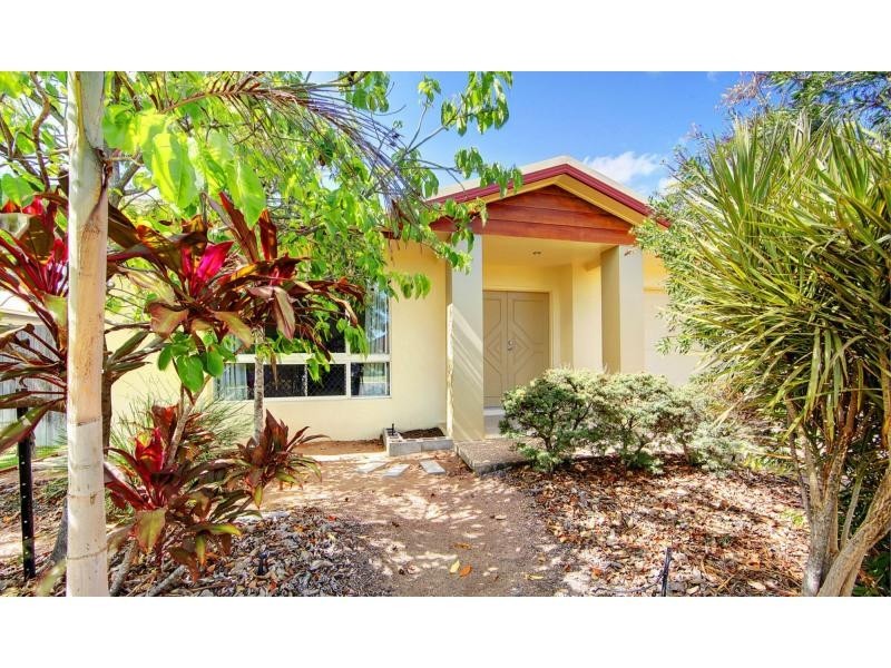 8 Fernbank Parade, Fairfield Waters, Idalia QLD 4811