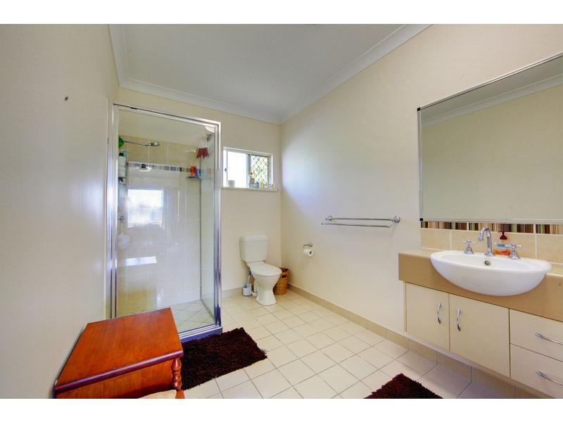 8 Fernbank Parade, Fairfield Waters, Idalia QLD 4811