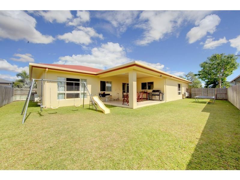 8 Fernbank Parade, Fairfield Waters, Idalia QLD 4811