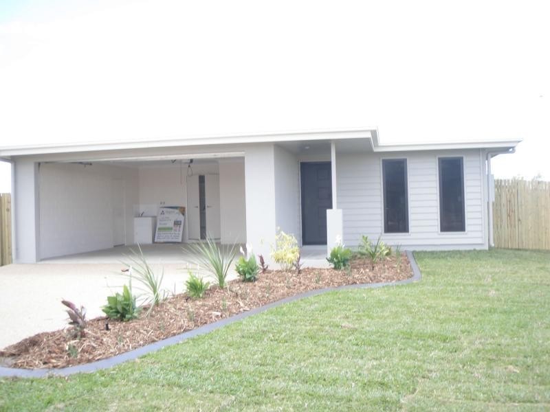 29 Daydream Circuit, North Shore, Burdell QLD 4818