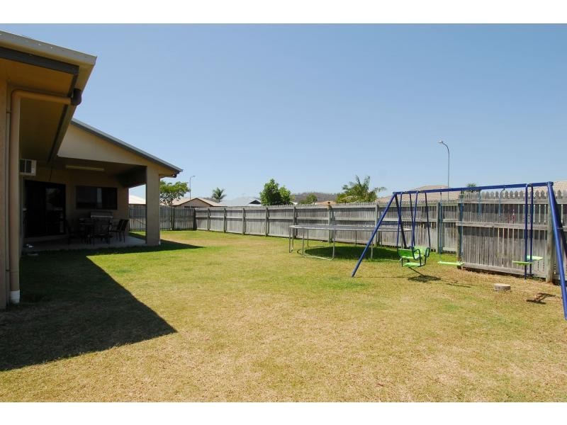 50 Elphinstone Drive, Kirwan QLD 4817