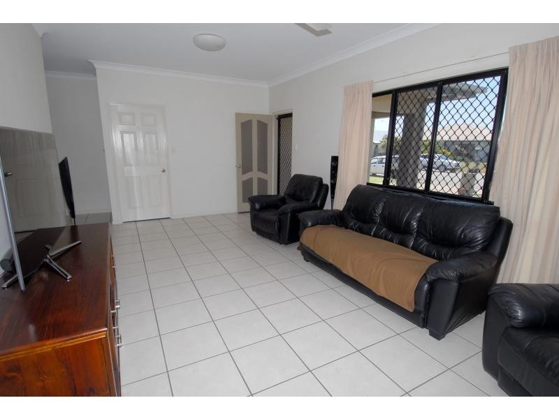 50 Elphinstone Drive, Kirwan QLD 4817